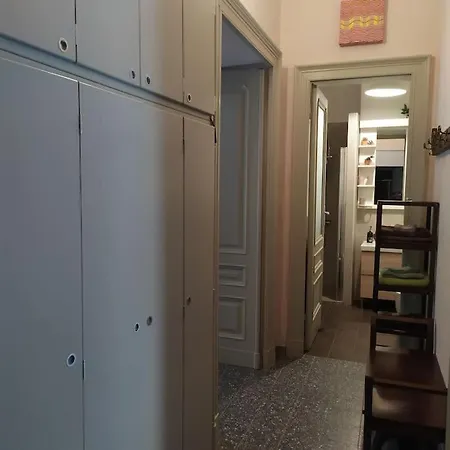 Nice-three-room With 2 Bathrooms * Turim