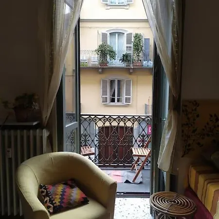 Nice-three-room With 2 Bathrooms Apartamento Turim