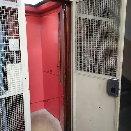 Apartamento Nice-three-room With 2 Bathrooms Turim