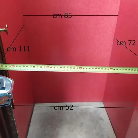 Nice-three-room With 2 Bathrooms Appartement Turijn