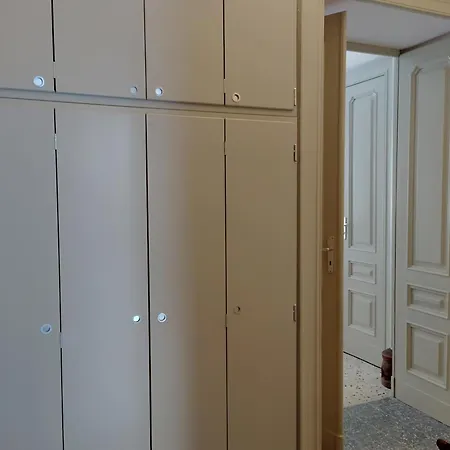 Nice-three-room With 2 Bathrooms * Turim